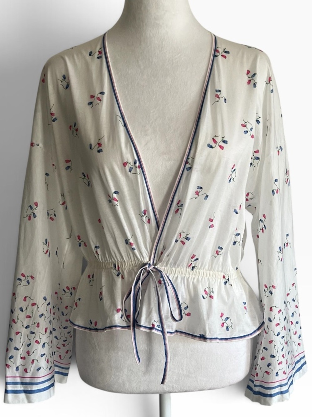 HANRO Swiss Cotton Floral Tie Front Peplum Blouse Bed Jacket Loungewear